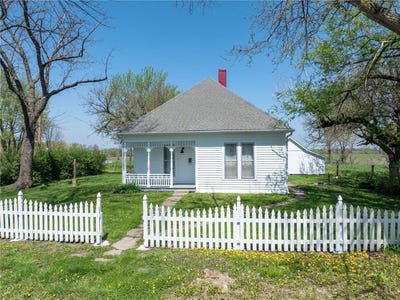 /international/us/509-gillilan-street-jamesport-mo-110100918835/