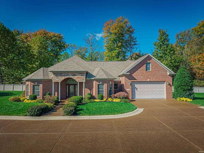 /international/us/1469-woodfield-drive-newburgh-in-110103268267/