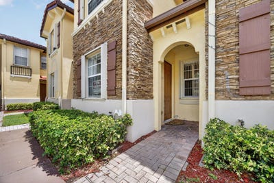 /international/us/1575-ne-33rd-avenue-homestead-fl-110106946795/