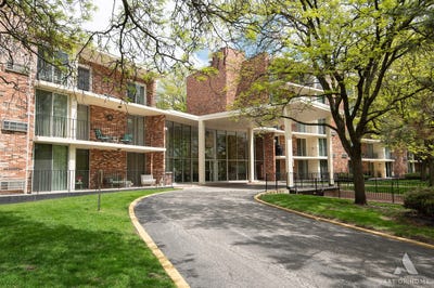 /international/us/1150-e-jackson-street-lombard-il-110107885276/