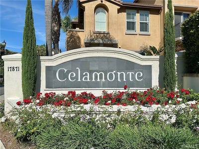 /international/us/17871-shady-view-chino-hills-ca-110107513136/
