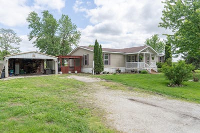/international/us/408-w-robinson-st-moberly-mo-110107613321/