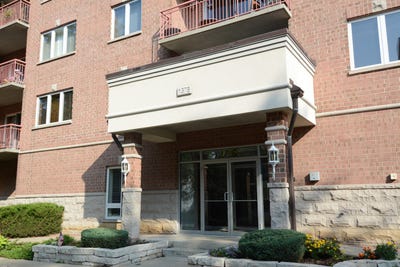 /international/us/1378-perry-street-des-plaines-il-110108075033/