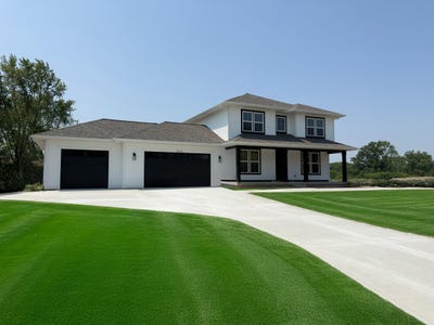 /international/us/2121-reigle-street-manistee-mi-110100995440/