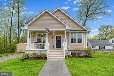 /international/us/708-hyde-park-road-essex-md-110106560019/