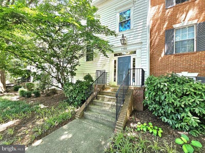 /international/us/7758-new-providence-drive-falls-church-va-110108440374/