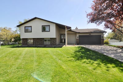 /international/us/1361-rosemary-court-hastings-mn-110107957451/