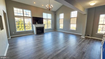 /international/us/51-farrah-drive-manahawkin-nj-110106369101/