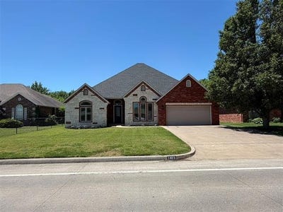 /international/us/1403-s-9th-street-mcalester-ok-110108396864/