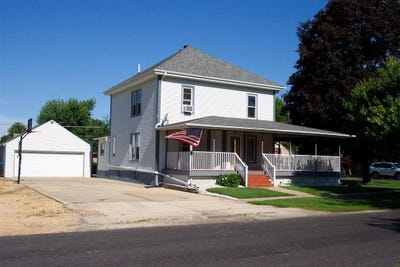 /international/us/521-cochran-avenue-milledgeville-il-110109042616/