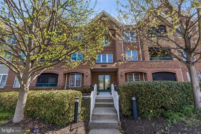 /international/us/13891-chelmsford-drive-gainesville-va-110107168173/