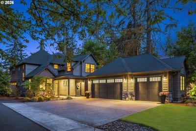 /international/us/4200-upper-dr-lakeoswego-or-110108798128/