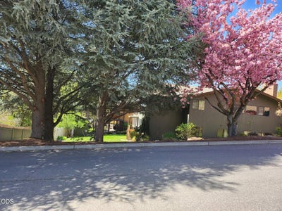 /international/us/2080-terrace-avenue-klamath-falls-or-110108506626/