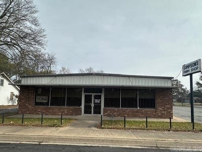 /international/us/405-n-center-street-lonoke-ar-110104058012/
