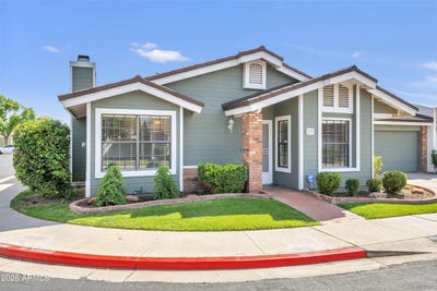 /international/us/229-e-anderson-avenue-e-phoenix-az-110108546892/