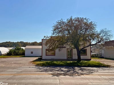 /international/us/1409-4th-avenue-s-denison-ia-110120528104/