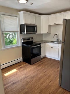 /international/us/122-englewood-avenue-pawtucket-ri-110108631712/