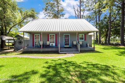 /international/us/1211-dupuis-street-breaux-bridge-la-110107821576/
