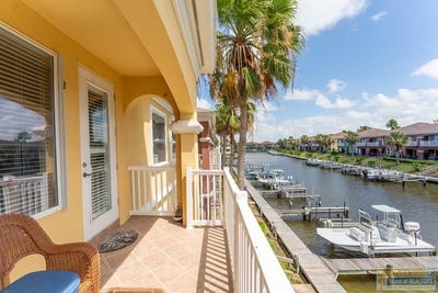 /international/us/18-harbor-town-laguna-vista-tx-110108737629/