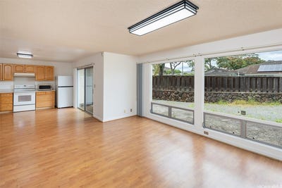 /international/us/94-1114-noheaiki-street-waipahu-hi-110108229929/