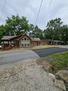 /international/us/462-jellystone-avenue-hollister-mo-110100301158/?lang=en