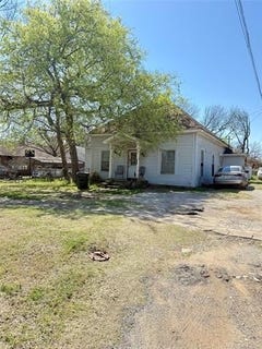 /international/us/708-w-12th-sulphur-ok-110106693435/
