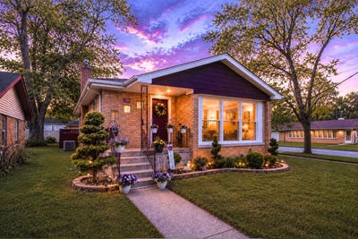 /international/us/17904-arcadia-avenue-lansing-il-110108385964/