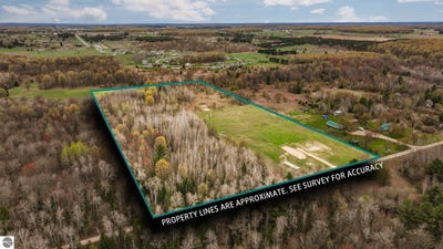 /international/us/3976-irvin-road-kingsley-mi-110107992664/