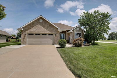/international/us/1525-cadbury-ridge-quincy-il-110101056523/