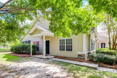/international/us/22-copper-court-savannah-ga-110120040242/