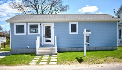 /international/us/64-burnside-avenue-narragansett-ri-110099305533/