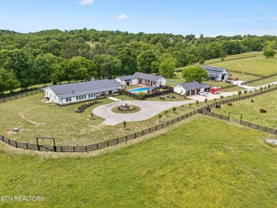/international/us/4600-kingston-hwy-lenoir-city-tn-110107868488/