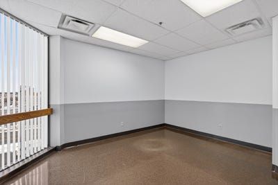 /international/us/300-w-washington-avenue-jackson-mi-110105396713/