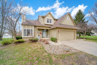 /international/us/11085-village-lane-clinton-mi-110106788518/