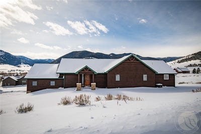 /international/us/15-wilderness-lane-red-lodge-mt-110093695739/