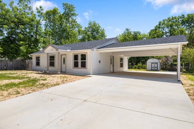 /international/us/1415-w-mulberry-st-durant-ok-110097999622/