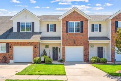 /international/us/622-village-lake-drive-mebane-nc-110097851381/