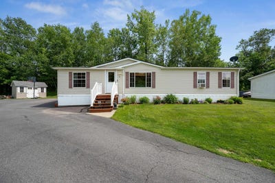 /international/us/11-kelley-road-barre-town-vt-110109669159/