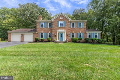 /international/us/3125-hannahs-pond-lane-herndon-va-110108581400/