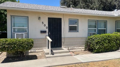 /international/us/500-kaweah-street-hanford-ca-110107867101/