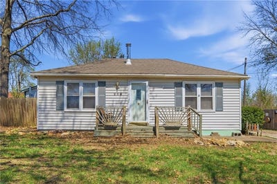 /international/us/206-alberta-street-mclouth-ks-110107207635/