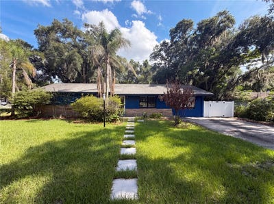 /international/us/820-e-wisconsin-avenue-deland-fl-110108550829/