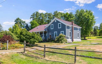 /international/us/4351-crown-point-road-bridport-vt-110108193597/