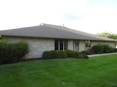 /international/us/902-high-point-drive-rockton-il-110109055445/