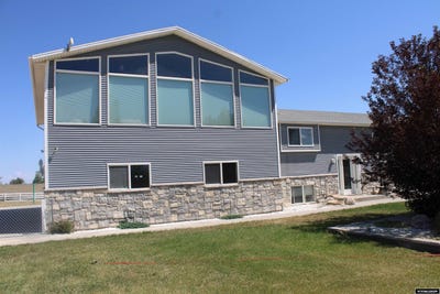 /international/us/230-magpie-road-lyman-wy-110100816861/