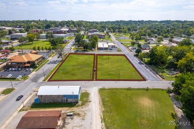 /international/us/broadway-ave-west-plains-mo-110107981111/