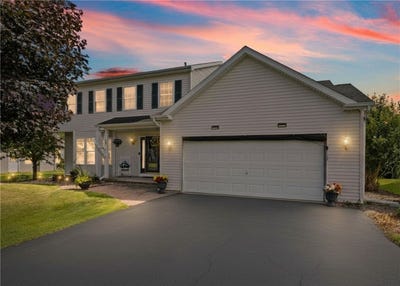 /international/us/268-jonquil-lane-rochester-ny-110119489102/