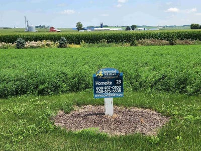 /international/us/847-capitol-drive-lot-23-dane-wi-110106378576/