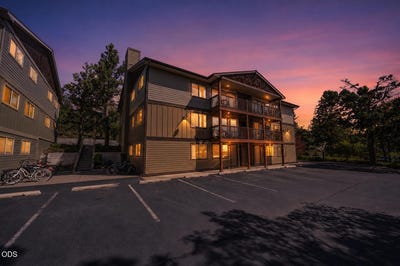 /international/us/1010-nw-roanoke-avenue-bend-or-110107696555/