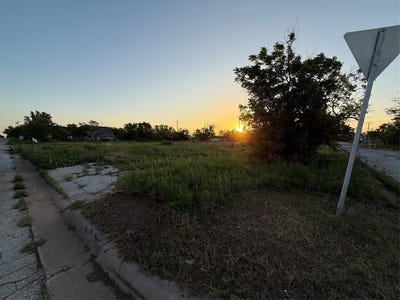 /international/us/1731-avenue-h-anson-tx-110100064989/